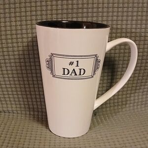 10 Strawberry St #1 Dad White Black O Oversized Mug (011126E)